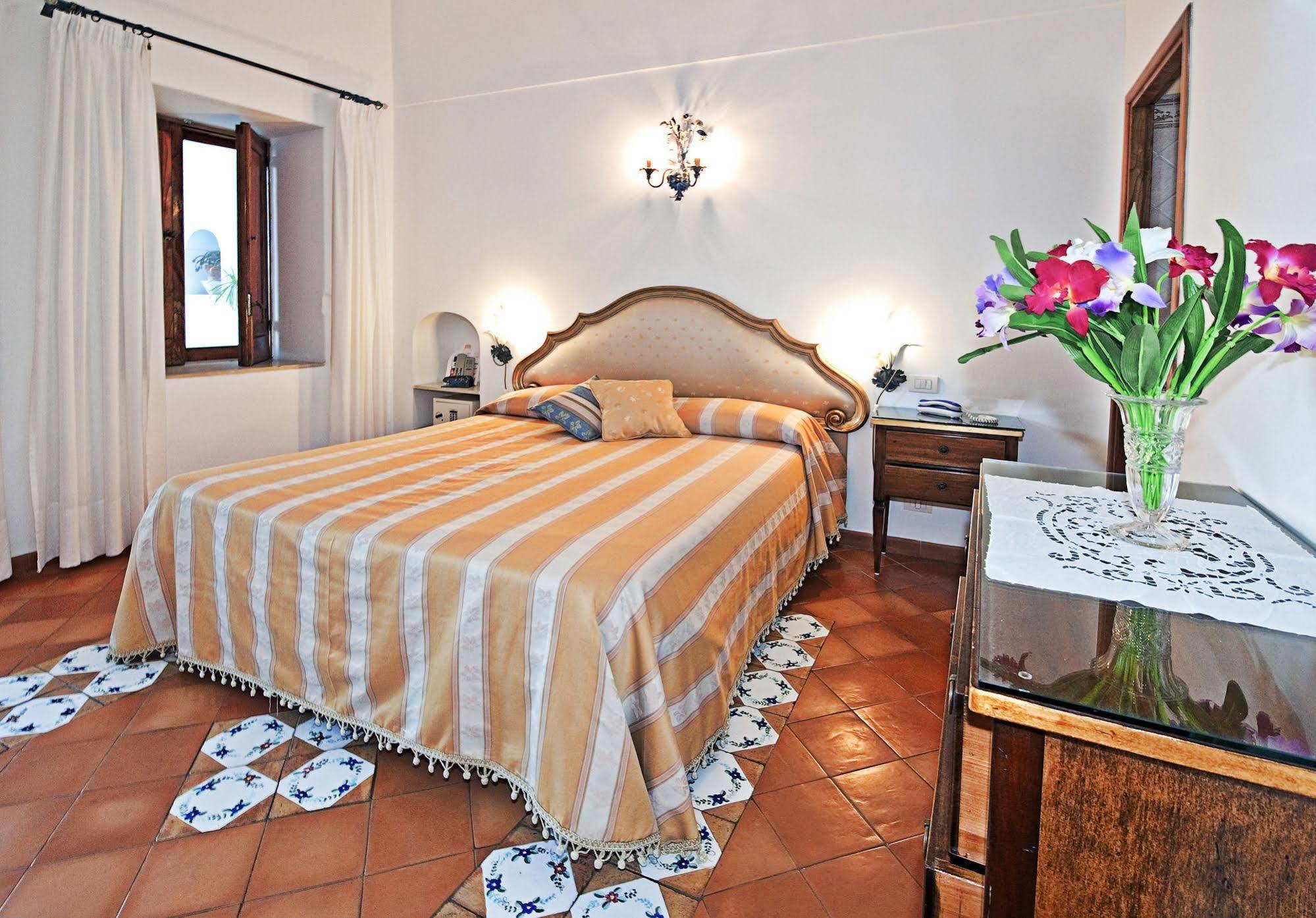La Rosa Dei Venti Aparthotel Positano Exterior foto