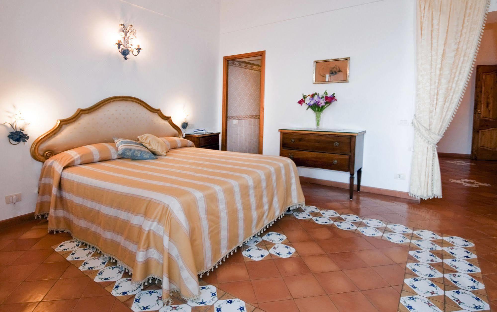 La Rosa Dei Venti Aparthotel Positano Exterior foto